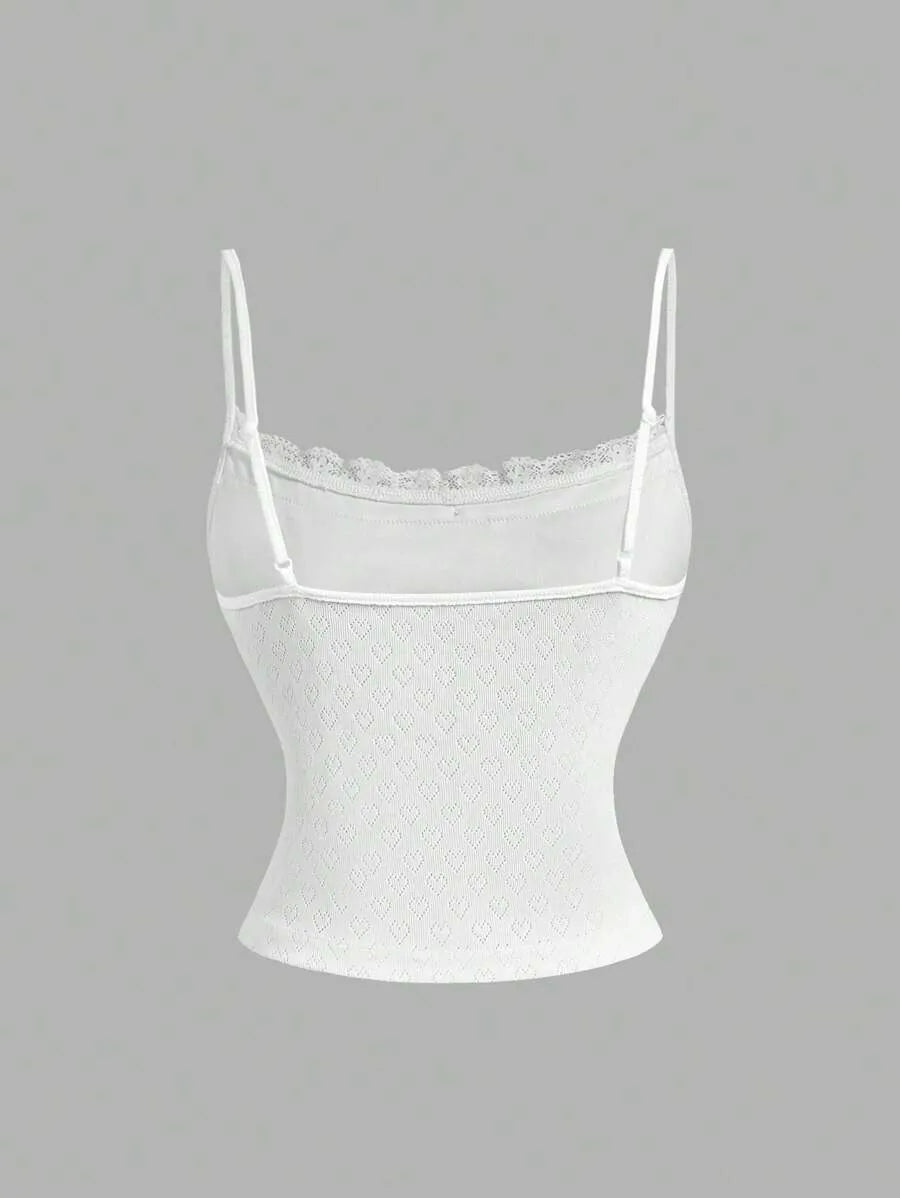 SHEIN X YERIMUA SHEIN MOD توب نسائي بحمالات رفيعة ودانتيل وفيونكة بلون أبيض