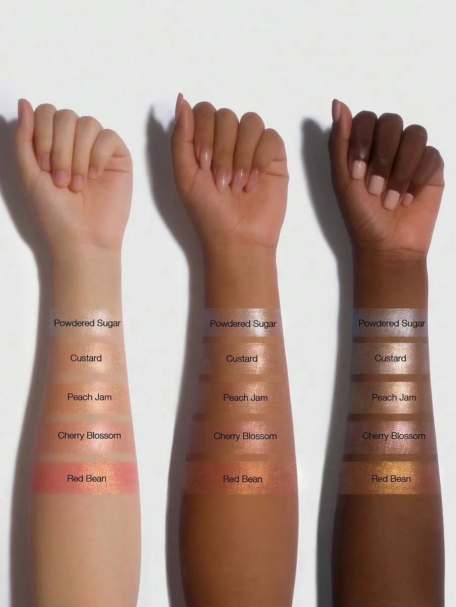 SHEIN SHEGLAM Glowchi Bouncy Powdered Sugar هايلايتر بلون بلمعة متوهجة