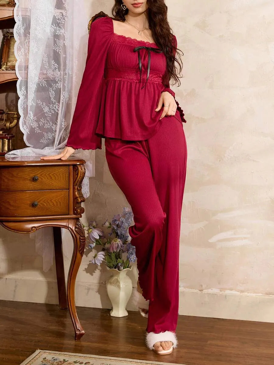SHEIN Côtesoire طقم بيجامة قطعتين محبوك بياقة مربعة وأكمام طويلة مزين بالدانتيل بلون عنابي