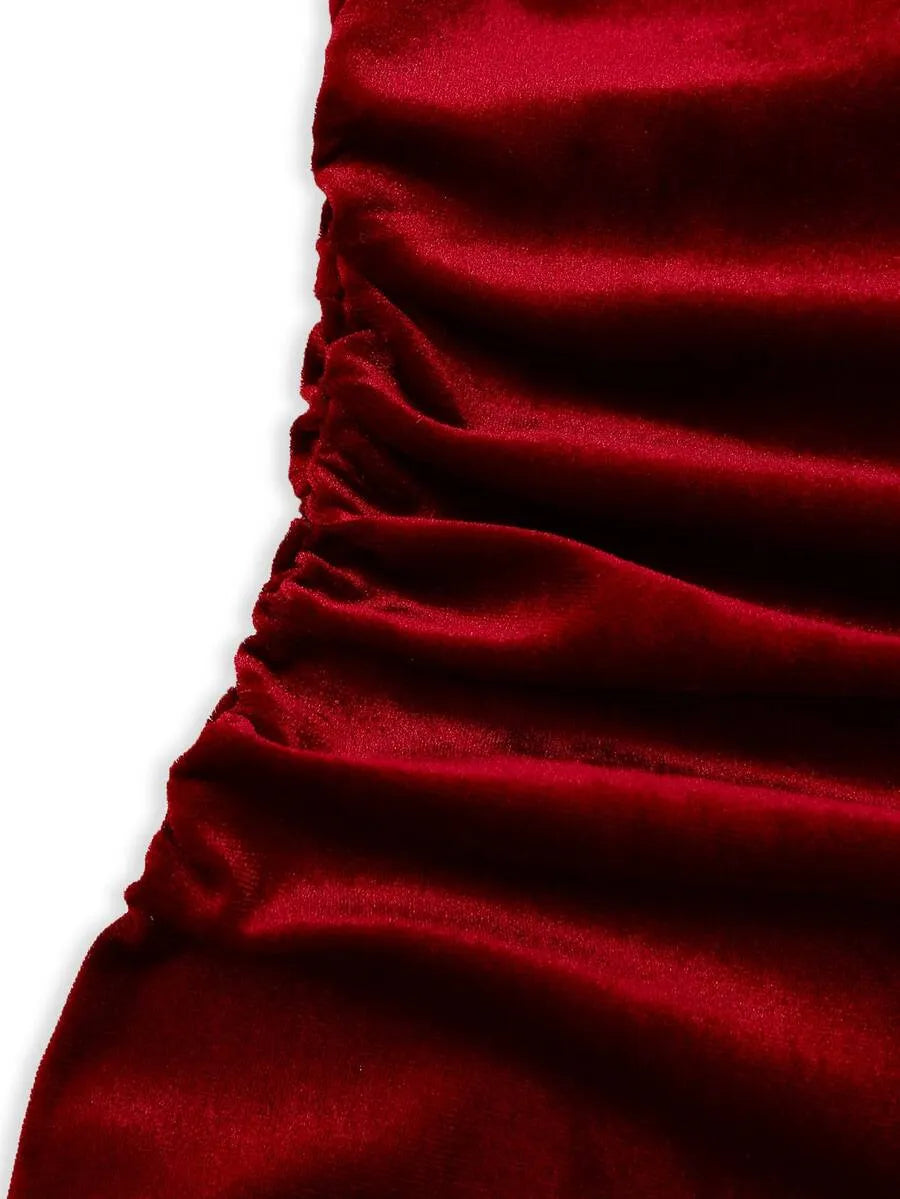 SHEIN GlowEve فستان مخملي ميدي بياقة قلب وأكمام طويلة وحافة دانتيل سوداء بلون عنابي