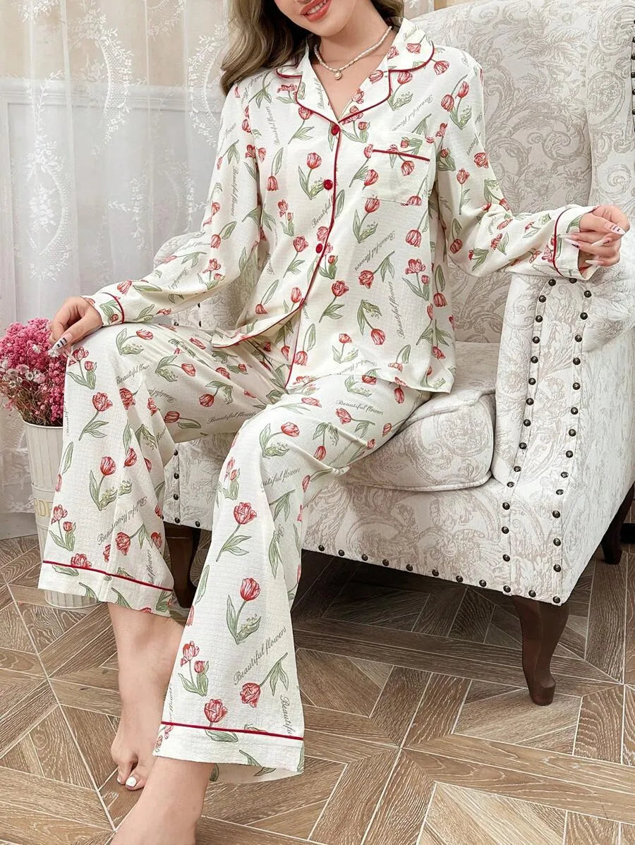 SHEIN CottageSlumber طقم بيجامة قطعتين بياقة وأكمام طويلة متعدد الألوان