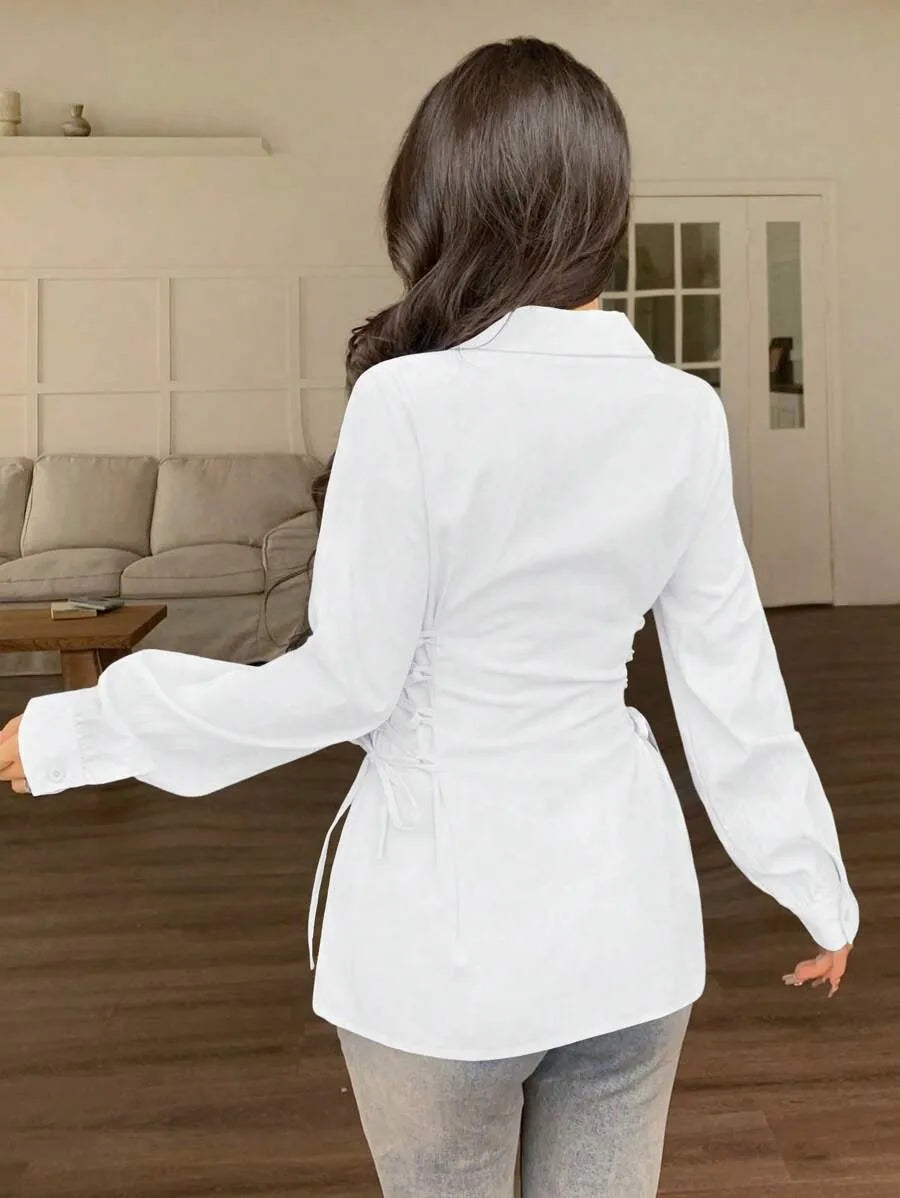 SHEIN Modelyn قميص نسائي فضفاض طويل بأزرار ورباط خصر بلون أبيض