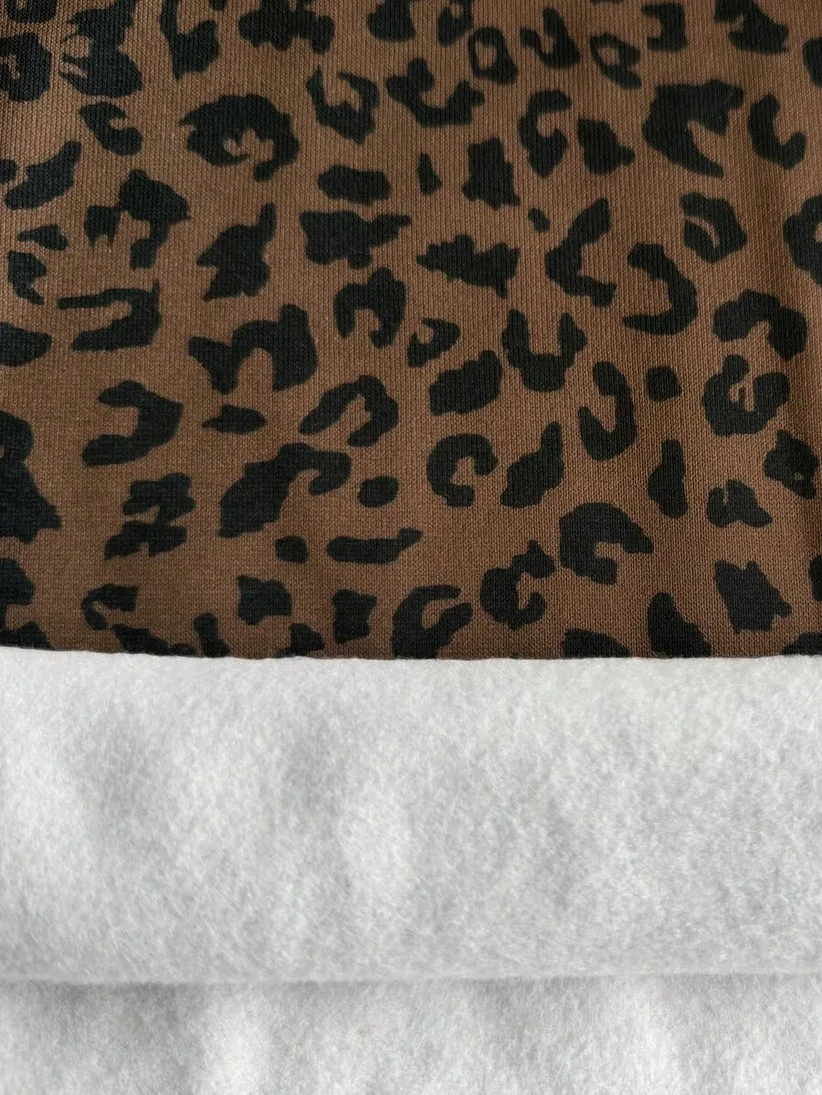 SHEIN INAWLY بلوزة نسائية فضفاضة بطبعة نمر وجيب وسحاب بلون بني شوكولاتة