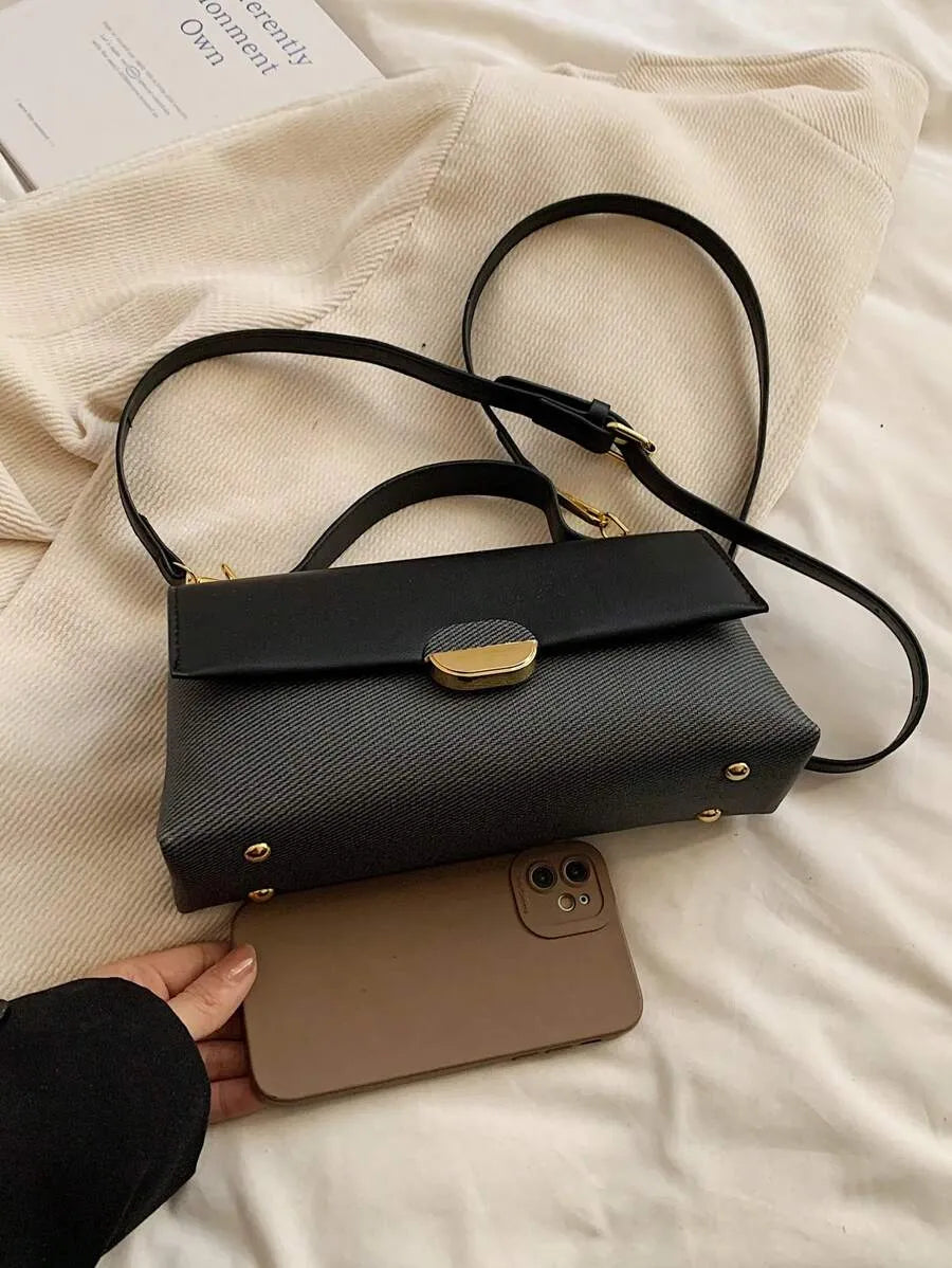 SHEIN حقيبة كتف نسائية صغيرة بتصميم متباين الألوان ومربع موضة 2025