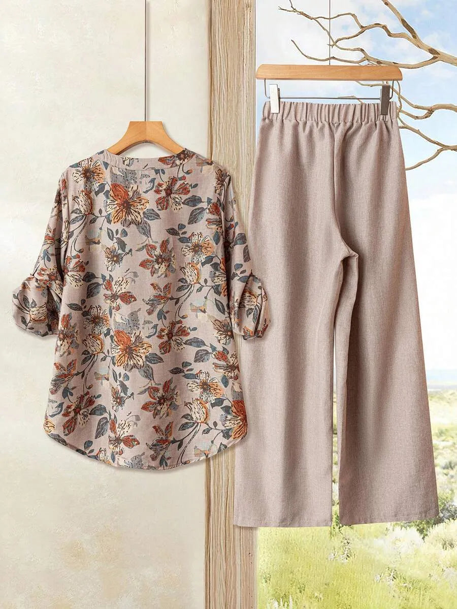 SHEIN Rusticease طقم نسائي قطعتين بلوزة بياقة بأزرار أمامية وبنطال واسع بلون بني فاتح