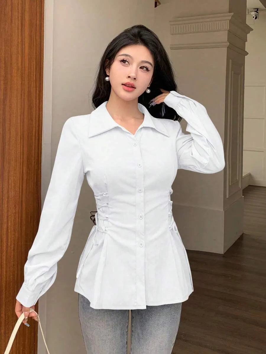SHEIN Modelyn قميص نسائي فضفاض طويل بأزرار ورباط خصر بلون أبيض
