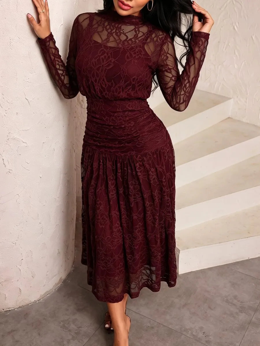 SHEIN Modelyn فستان دانتيل ميدي بياقة دائرية وأكمام بفتحات بلون عنابي