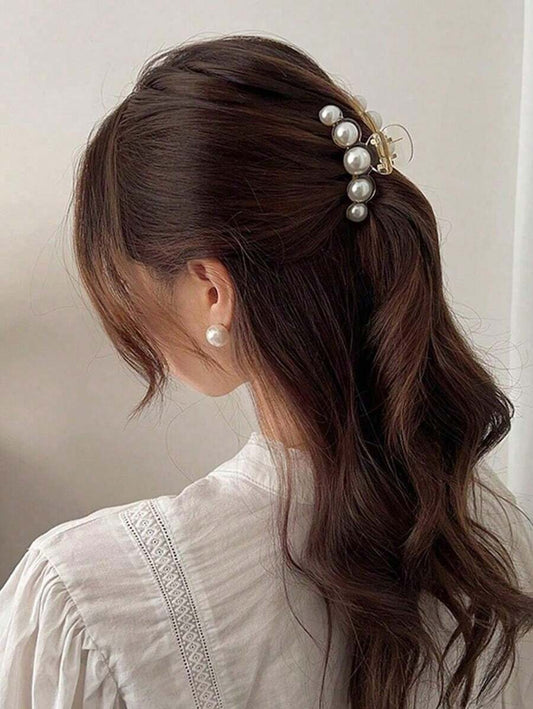 SHEIN مشبك شعر مزين بخرز لؤلؤ