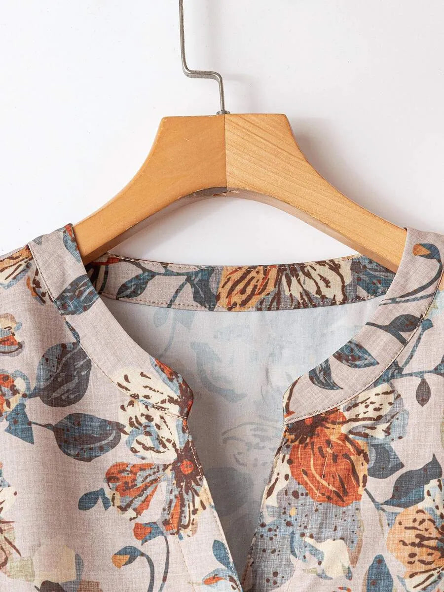 SHEIN Rusticease طقم نسائي قطعتين بلوزة بياقة بأزرار أمامية وبنطال واسع بلون بني فاتح