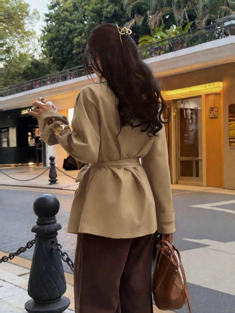 SHEIN x Luisa Sonza Elyressa معطف ترنش نسائي بربطة خصر وخاكي