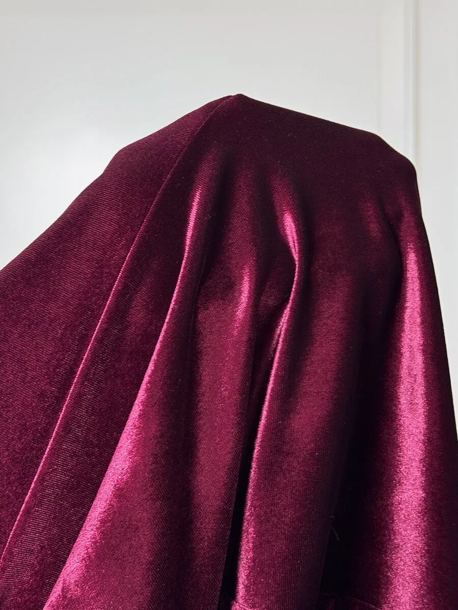 SHEIN Feyla فستان طويل بياقة عروة وتفاصيل دانتيل وخصر ملفوف بلون عنابي