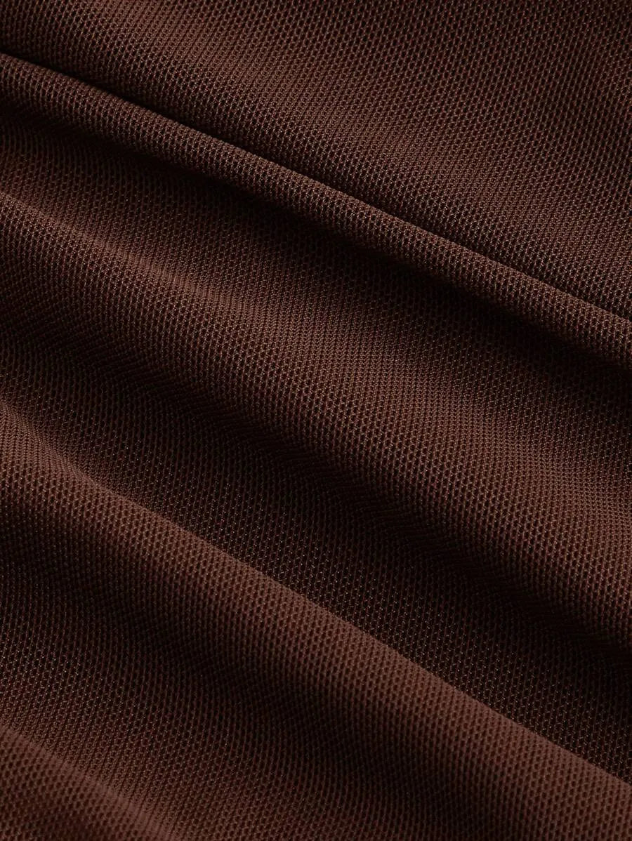 SHEIN MOD توب نسائي مكشكش بأشرطة كتف عريضة بلون بني شوكولاتة