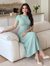 SHEIN Feyla فستان طويل بياقة دائرية وأكمام قصيرة وأزرار لؤلؤية بلون أخضر