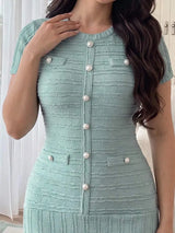 SHEIN Feyla فستان طويل بياقة دائرية وأكمام قصيرة وأزرار لؤلؤية بلون أخضر