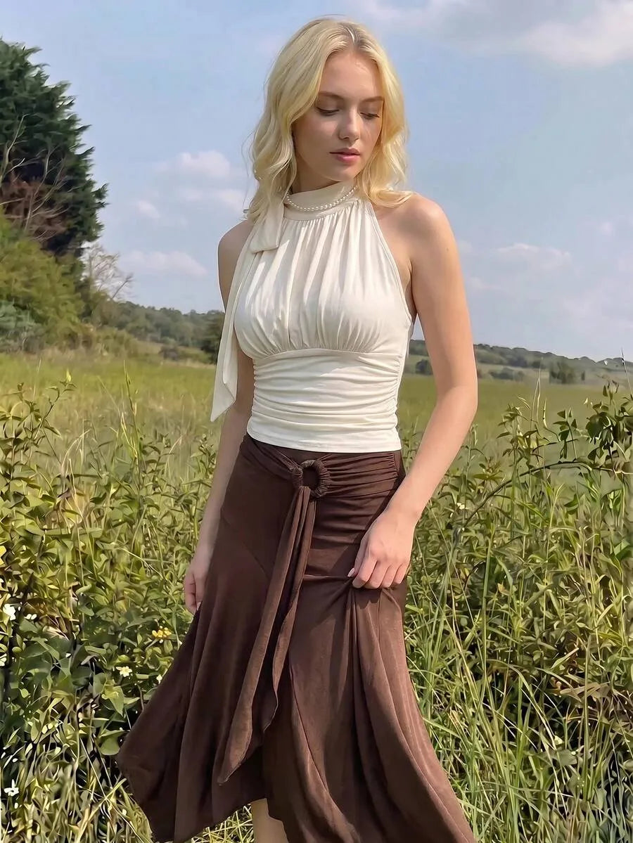 SHEIN MOD بلوزة نسائية قصيرة بدون أكمام وياقة عالية ورباط خلفي بلون مشمشي