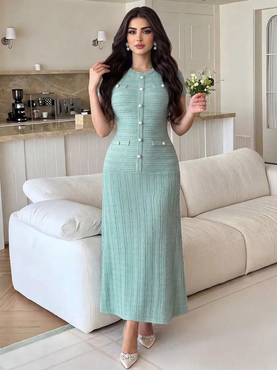 SHEIN Feyla فستان طويل بياقة دائرية وأكمام قصيرة وأزرار لؤلؤية بلون أخضر