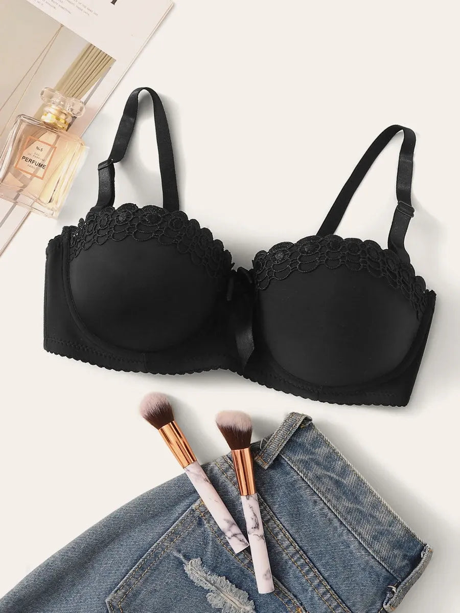 SHEIN DesireSculpt حمالة صدر سلكية بوش أب مزينة بالدانتيل والفيونكة