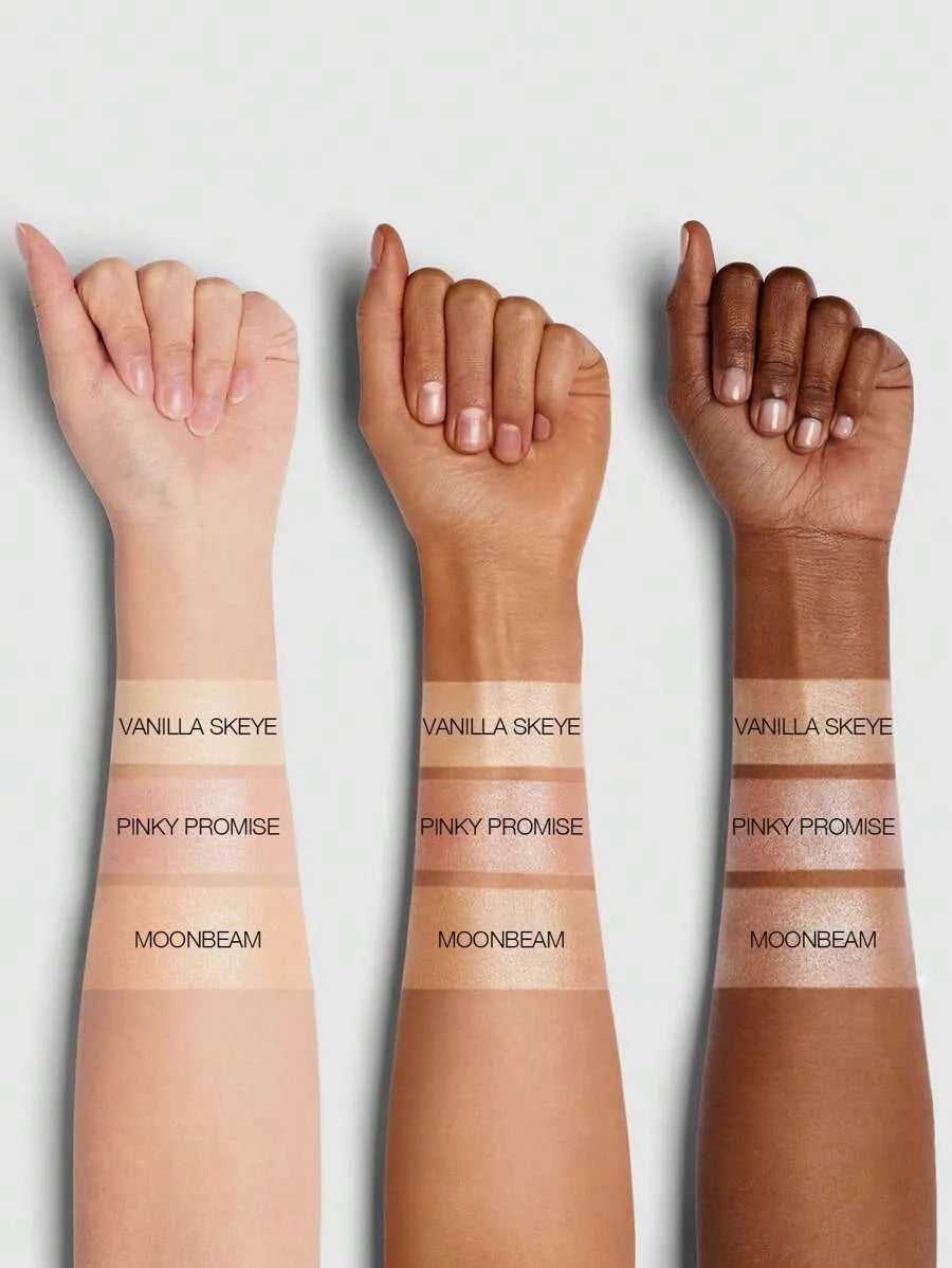 SHEIN SHEGLAM Cosmic Crystal Vanilla Skeye هايلايتر موس بلون  بلمعة لامعة