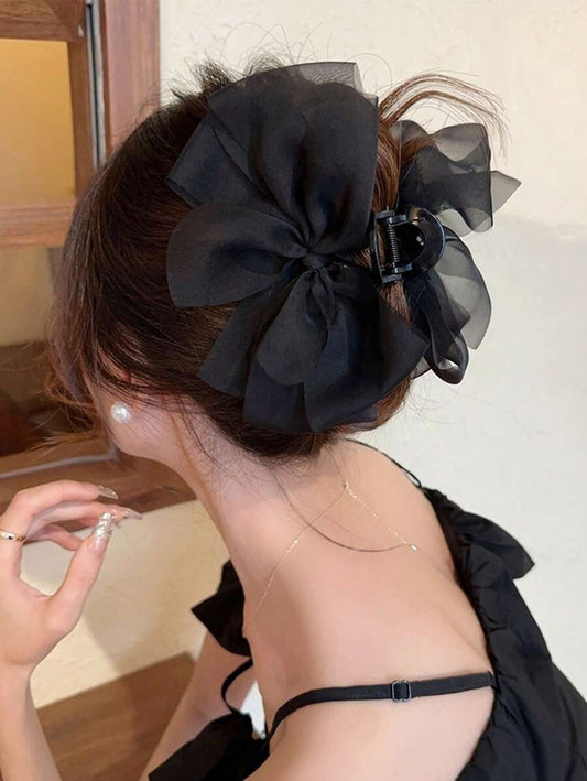 SHEIN مشبك شعر بفراشة سوداء شبكية