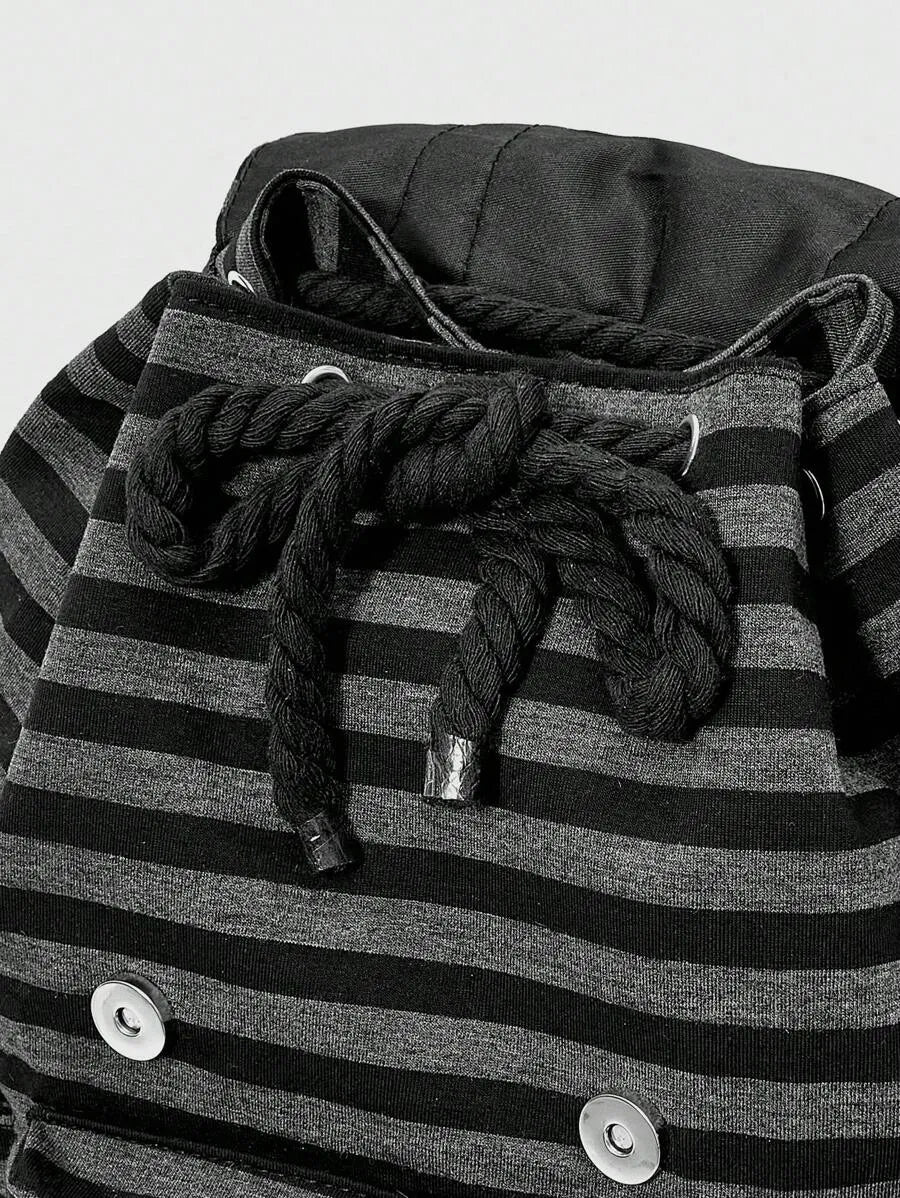 SHEIN ROMWE Grunge Punk حقيبة ظهر بتصميم بانك بنمط قطط وعظام