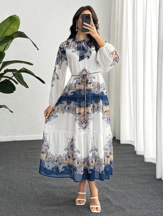 SHEIN Lacomfia فستان طويل بربطة أمامية وأكمام فوانيس بنقشة باروكو بلون أزرق