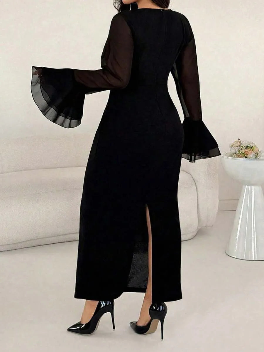 SHEIN Modelyn فستان نسائي بياقة مربعة وأكمام شفافة مزين باللؤلؤ بلون أسود