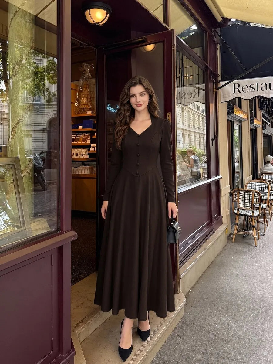 SHEIN Vintamour فستان طويل بياقة وأزرار أمامية وقصة بلون بني