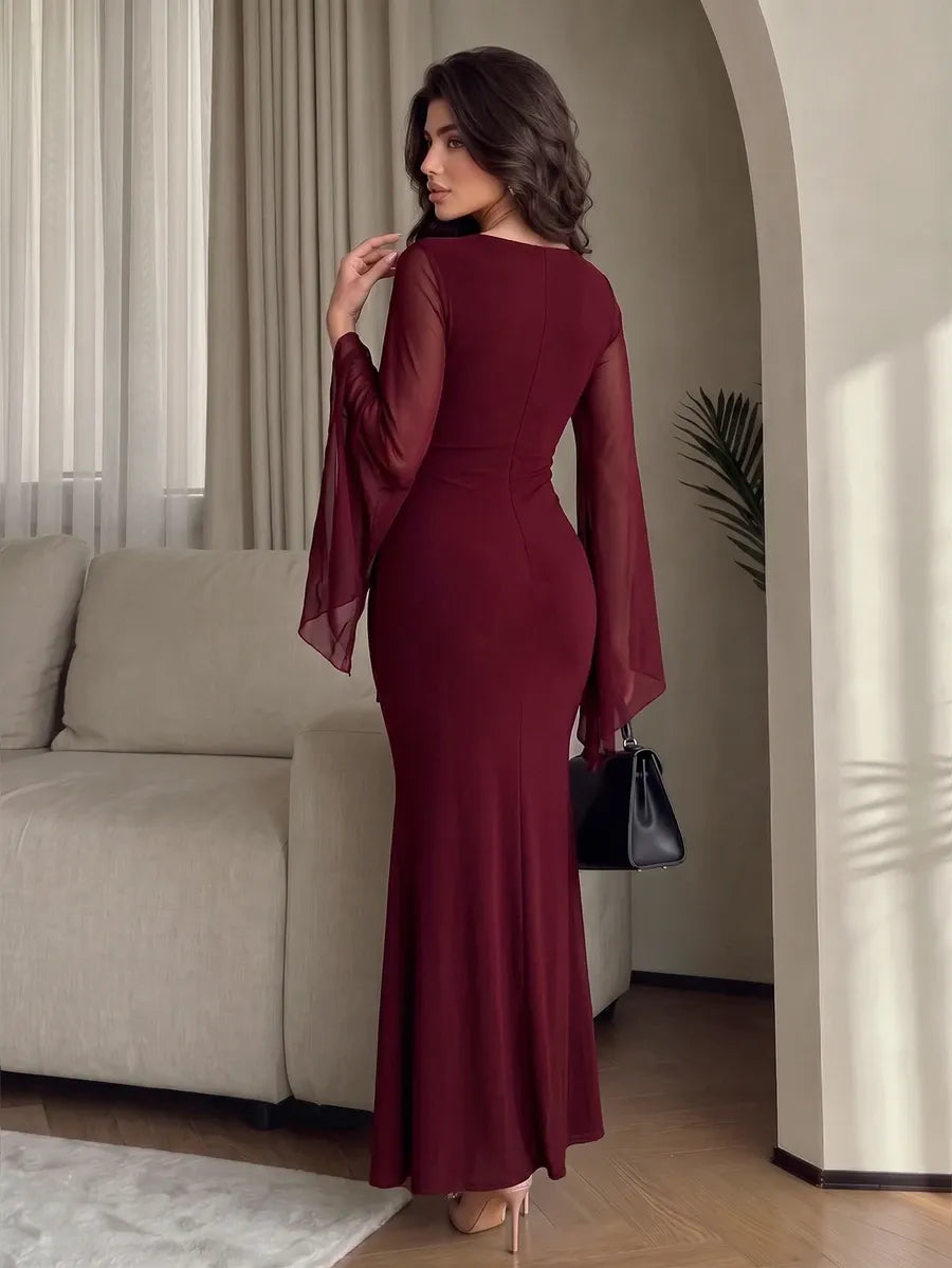 SHEIN Modelyn فستان ماكسي بياقة ملفوفة وأكمام واسعة ورباط جانبي وذيل حورية البحر بلون عنابي