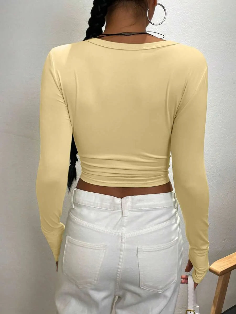 SHEIN INAWLY تي شيرت نسائي ضيق بياقة دائرية وأكمام طويلة بلون أصفر