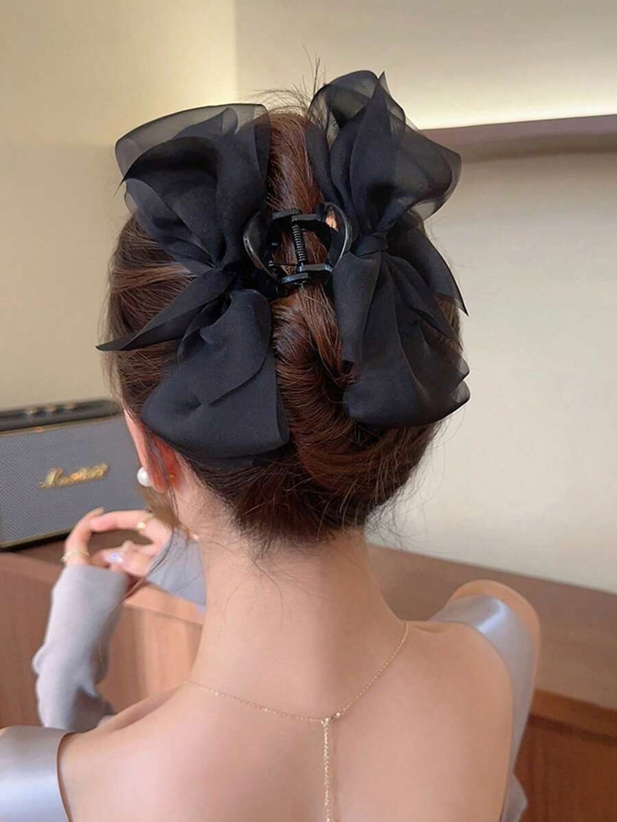 SHEIN مشبك شعر بفراشة سوداء شبكية