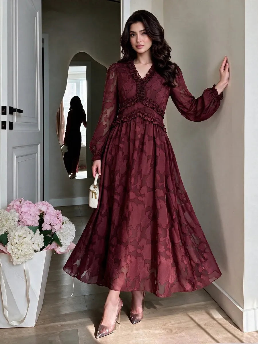 SHEIN NOVVYNE فستان نسائي طويل بياقة وأكمام واسعة وخصر مرتفع وكشكشة بلون عنابي