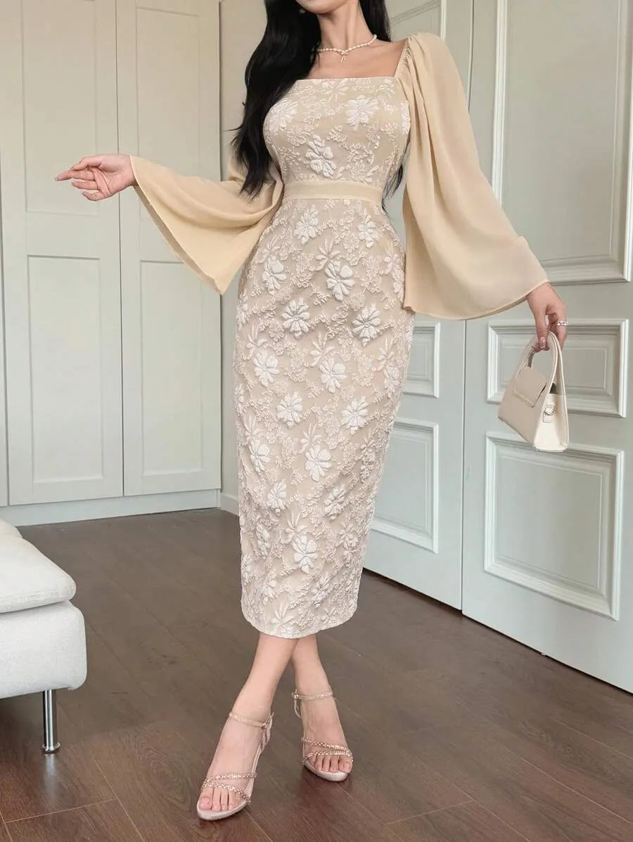 SHEIN DAZY فستان طويل بياقة مربعة وأكمام بفتحات ونقشة جاكار بلون بيج