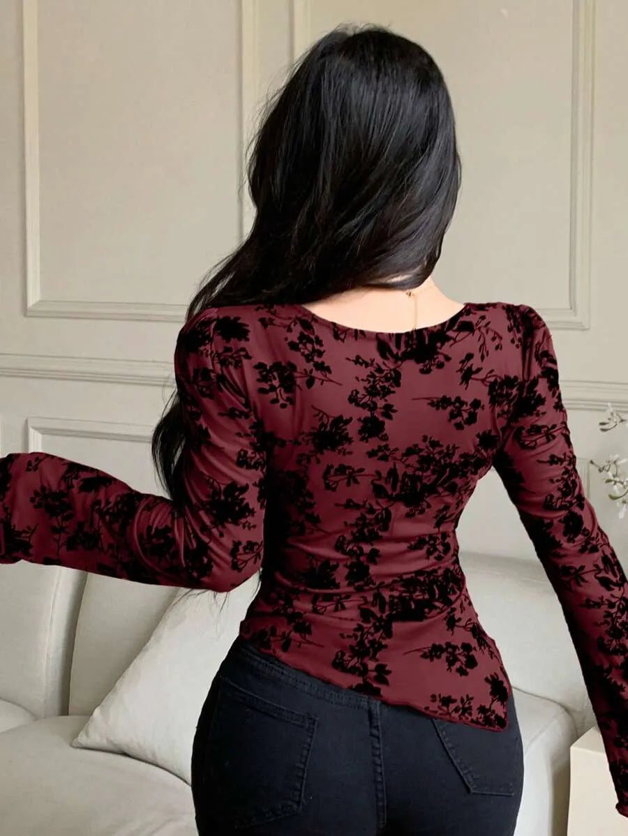 SHEIN Joudiya بلوزة نسائية بياقة ورباط وطبعة زهور وأكمام جرس بلون الأحمر