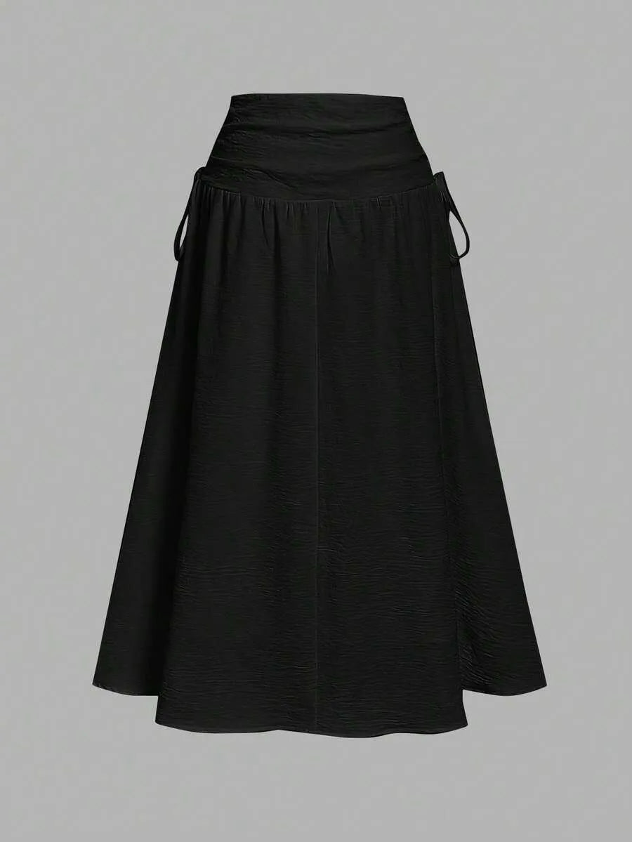 SHEIN MOD A-Line تنورة نسائية طويلة  بخصر طبيعي وثنيات بلون أسود