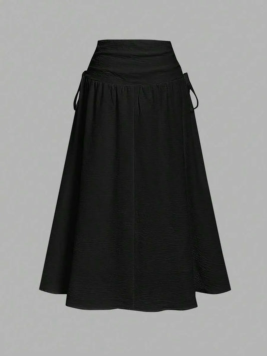SHEIN MOD A-Line تنورة نسائية طويلة  بخصر طبيعي وثنيات بلون أسود