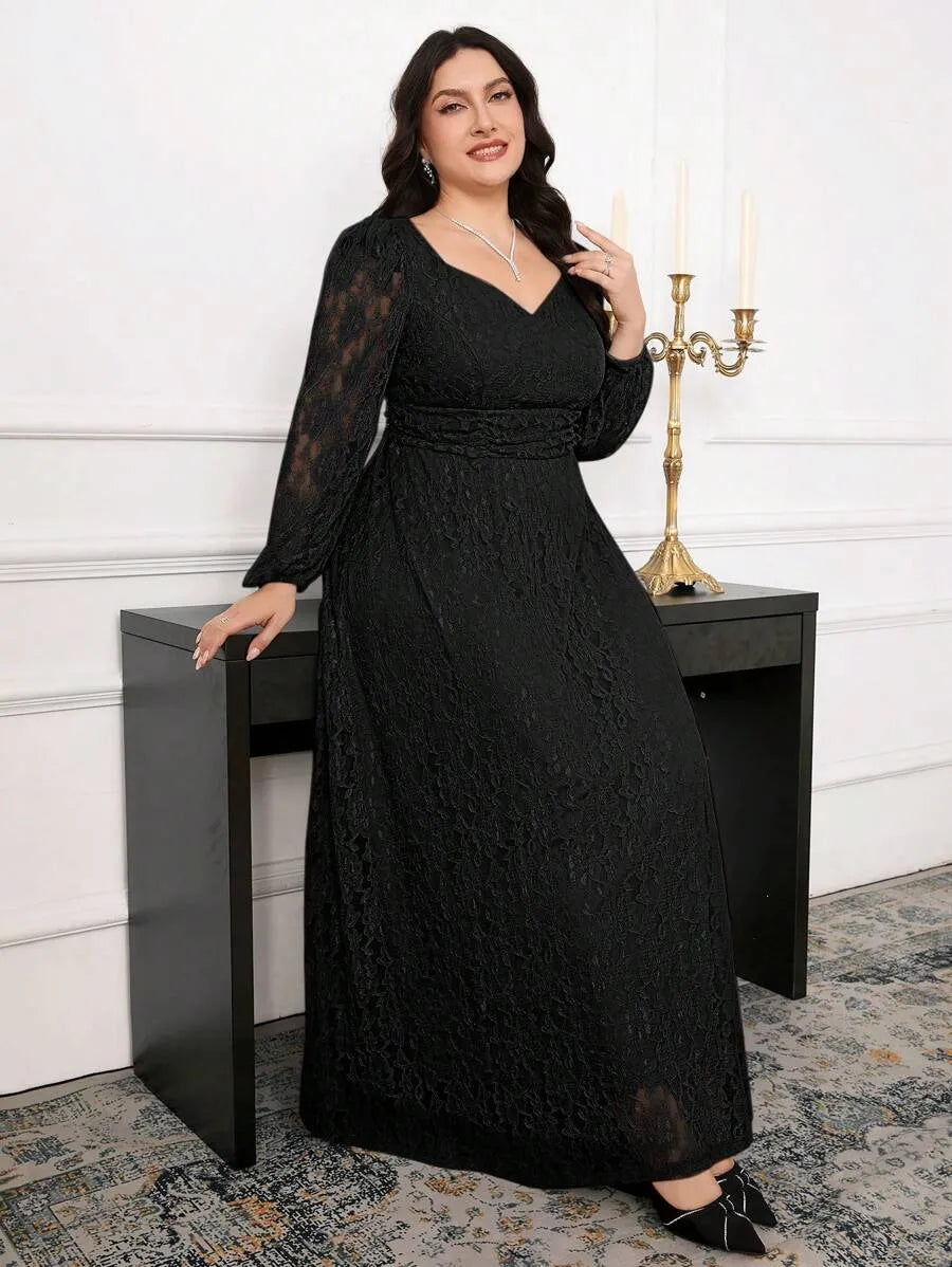 SHEIN Modelyn فستان دانتيل ماكسي بياقة قلب وأكمام منتفخة وخصر مرتفع بلون الأسود