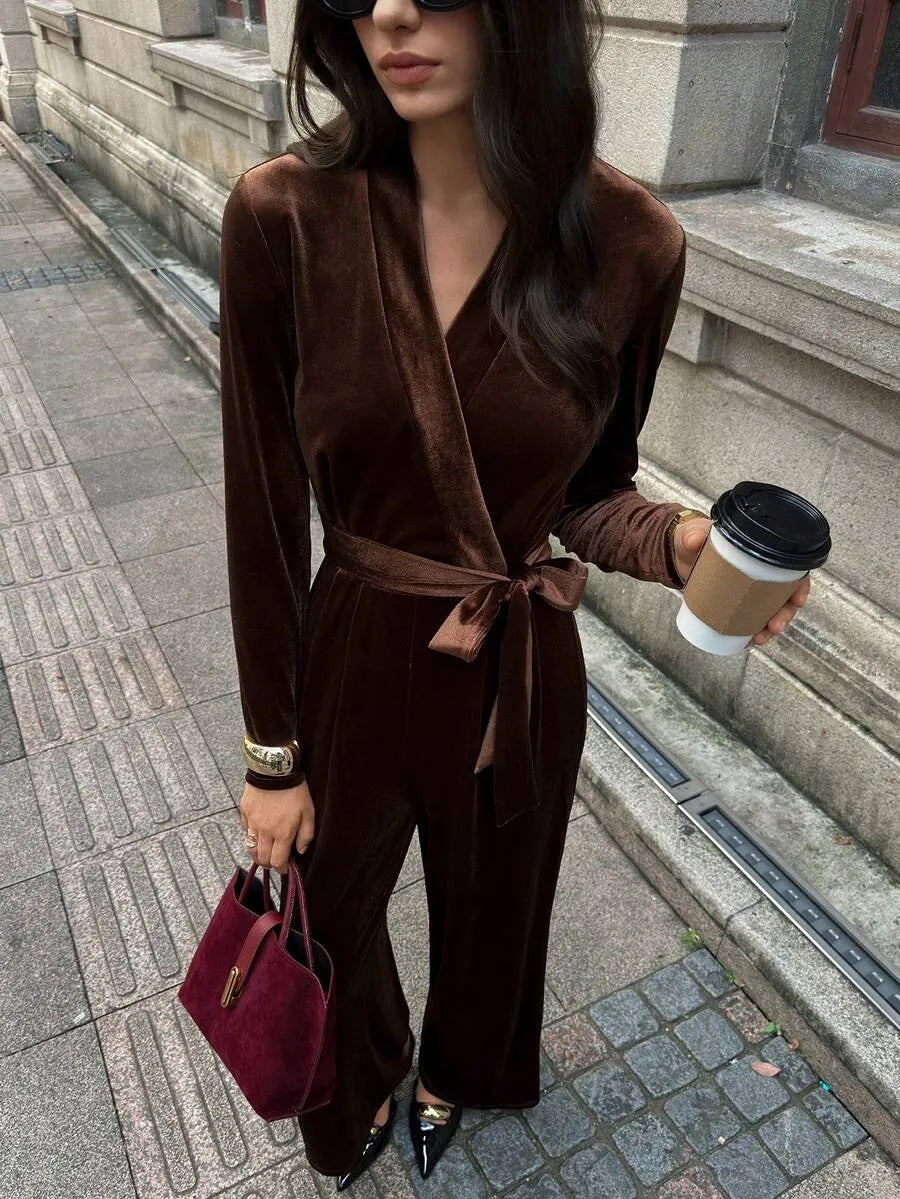 SHEIN Flirla جمبسوت نسائي بياقة وخصر برباط وساق واسعة بلون بني