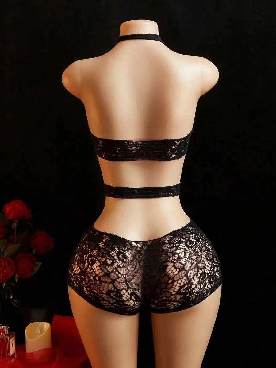 SHEIN ChaseTheNight ملابس داخلية نسائية تيدي بتصميم زهري وياقة هالتر وفيونكة بلون أسود
