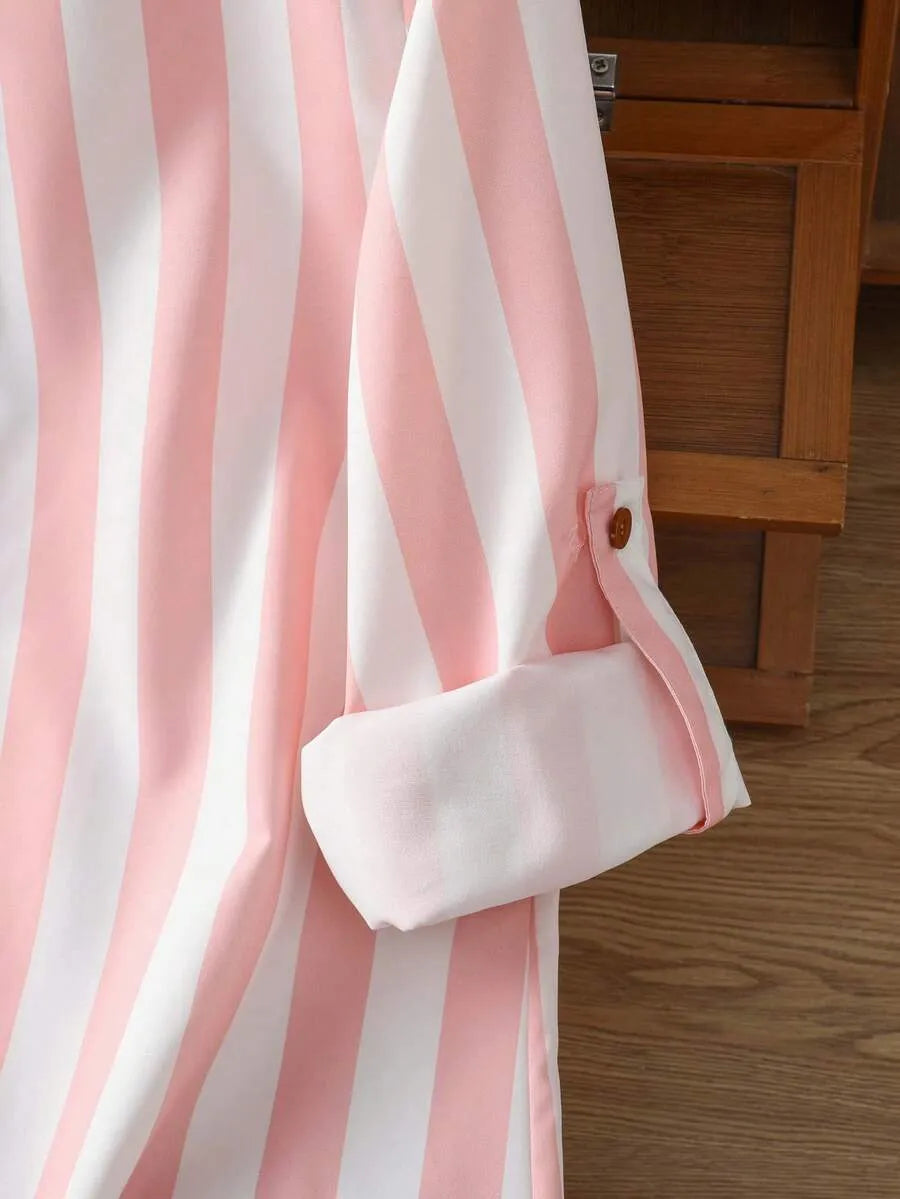 SHEIN قميص نسائي فضفاض طويل مخطط بأزرار وجيوب وأكمام قابلة للطي بلون وردي فاتح