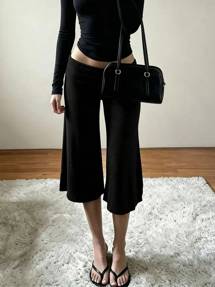 SHEIN بنطلون بلون الأسود متوسط الطول واسع الساق بخصر طبيعي