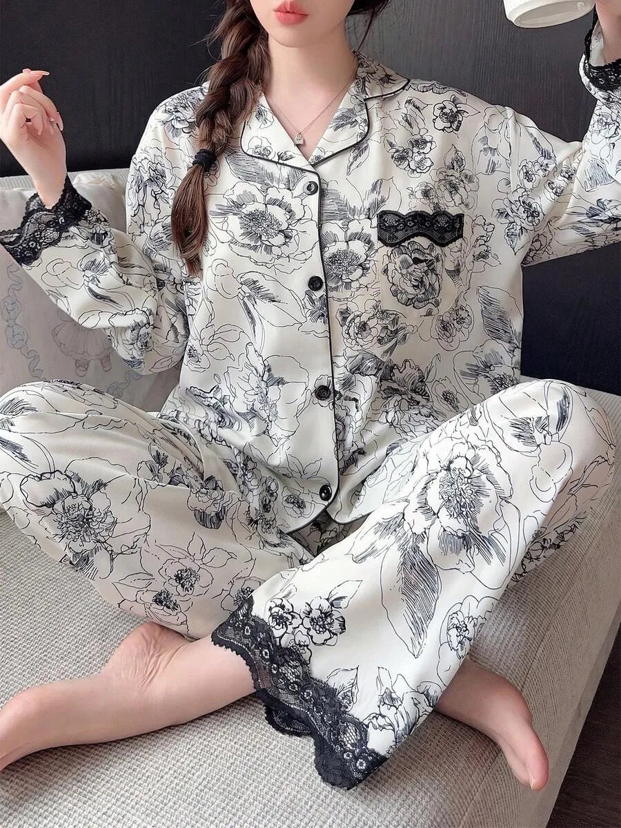 SHEIN طقم بيجامة قطعتين بأكمام طويلة وتطريز دانتيل وزهور بلون أبيض وأسود