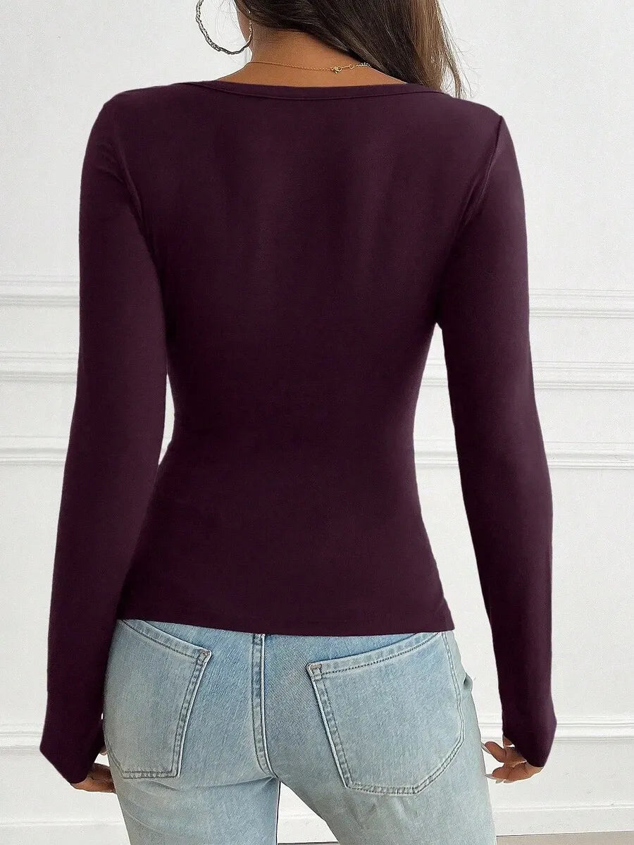 SHEIN NOIRLYN بلوزة نسائية بياقة وأكمام طويلة وتفاصيل دانتيل وأزرار بلون أرجواني