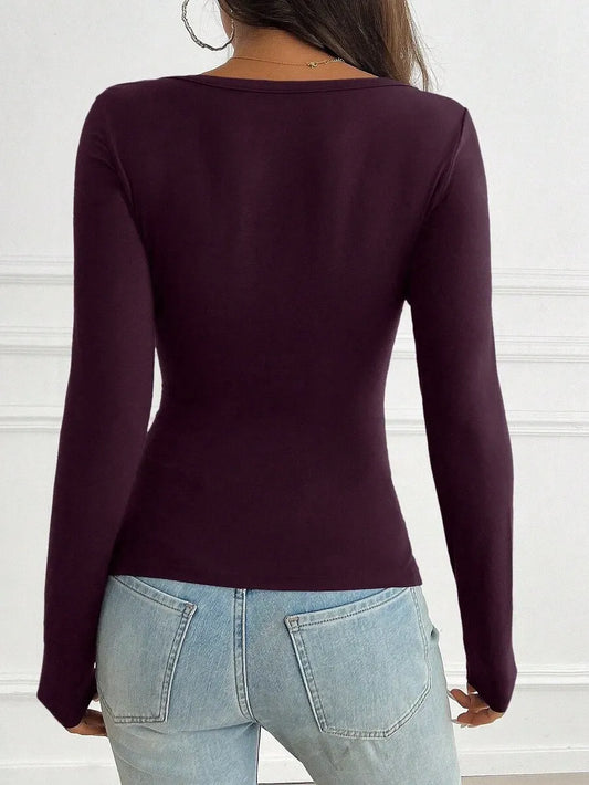 SHEIN NOIRLYN بلوزة نسائية بياقة وأكمام طويلة وتفاصيل دانتيل وأزرار بلون أرجواني