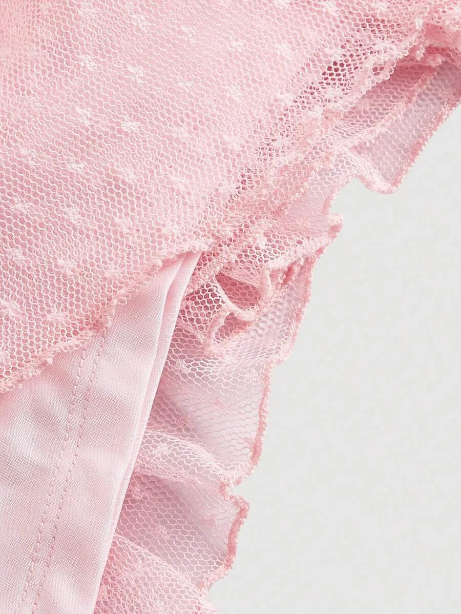 SHEIN MOD فستان بلون وردي قصير بياقة عميقة وثنيات وكشكش وبدون أكمام
