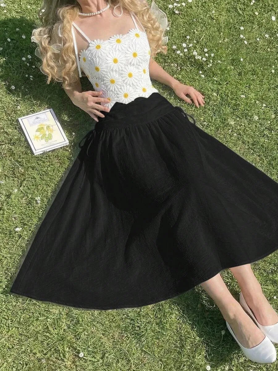 SHEIN MOD A-Line تنورة نسائية طويلة  بخصر طبيعي وثنيات بلون أسود