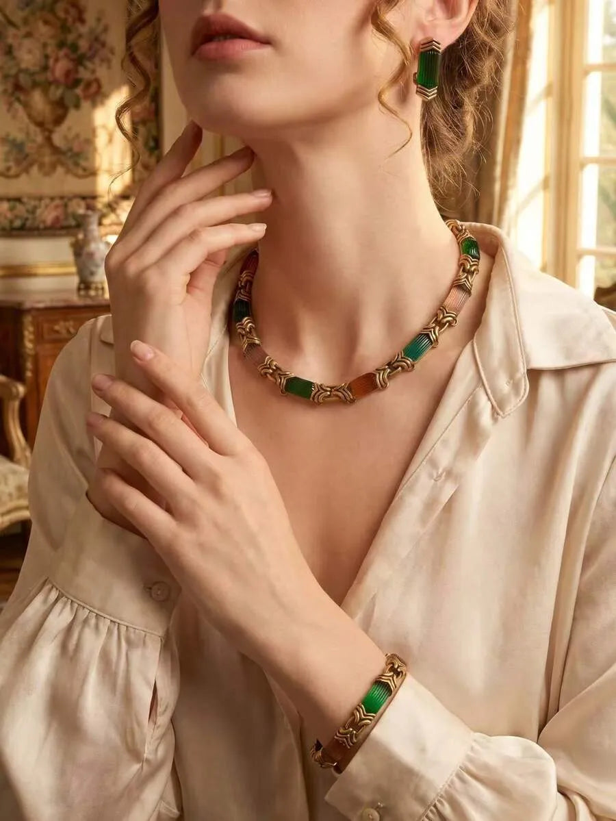SHEIN سوار نسائي بتصميم هندسي مخطط متعدد الألوان