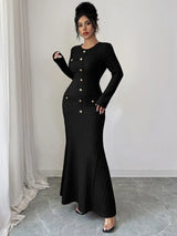 SHEIN Modelyn فستان محبوك ماكسي بياقة دائرية وأزرار ذهبية أمامية وأكمام طويلة بلون أسود