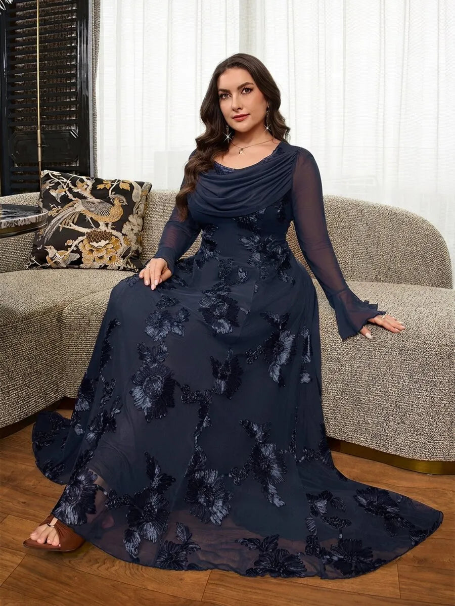 SHEIN Reflora فستان طويل بياقة ملفوفة وأكمام واسعة ودانتيل بلون أزرق بحري