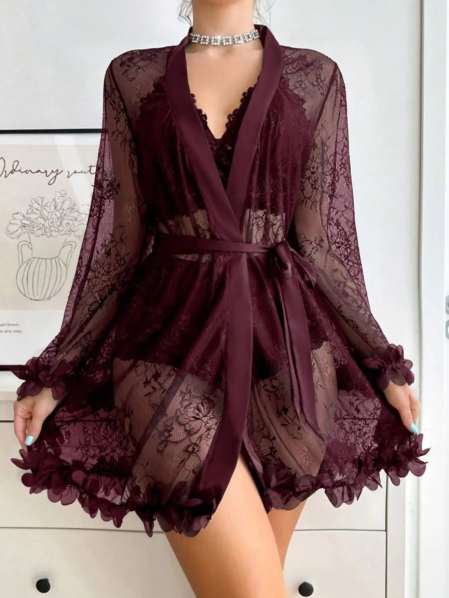 SHEIN Slumberist طقم نوم 3 قطع بلون كستنائي دانتيل وورود مع شورت