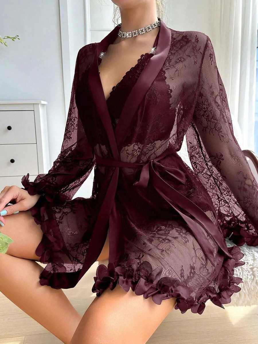 SHEIN Slumberist طقم نوم 3 قطع بلون كستنائي دانتيل وورود مع شورت